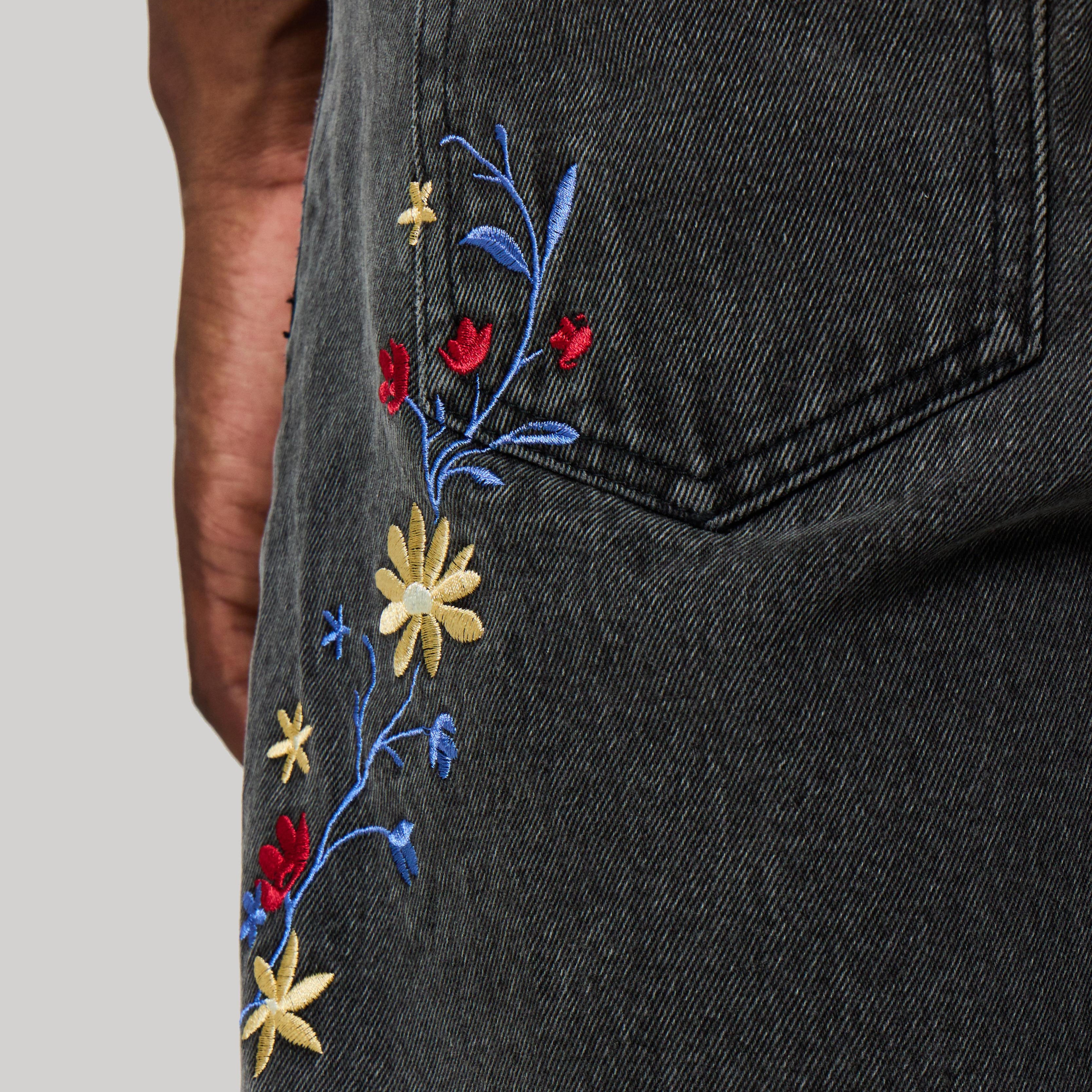 FRANCE EMBROIDERED JORTS