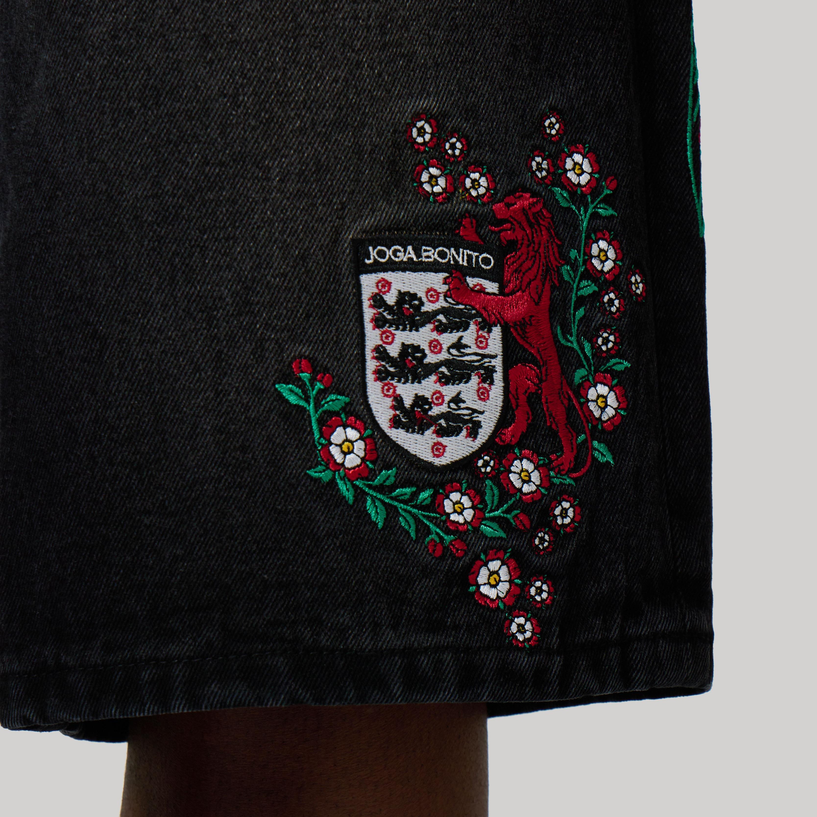 ENGLAND EMBROIDERED JORTS