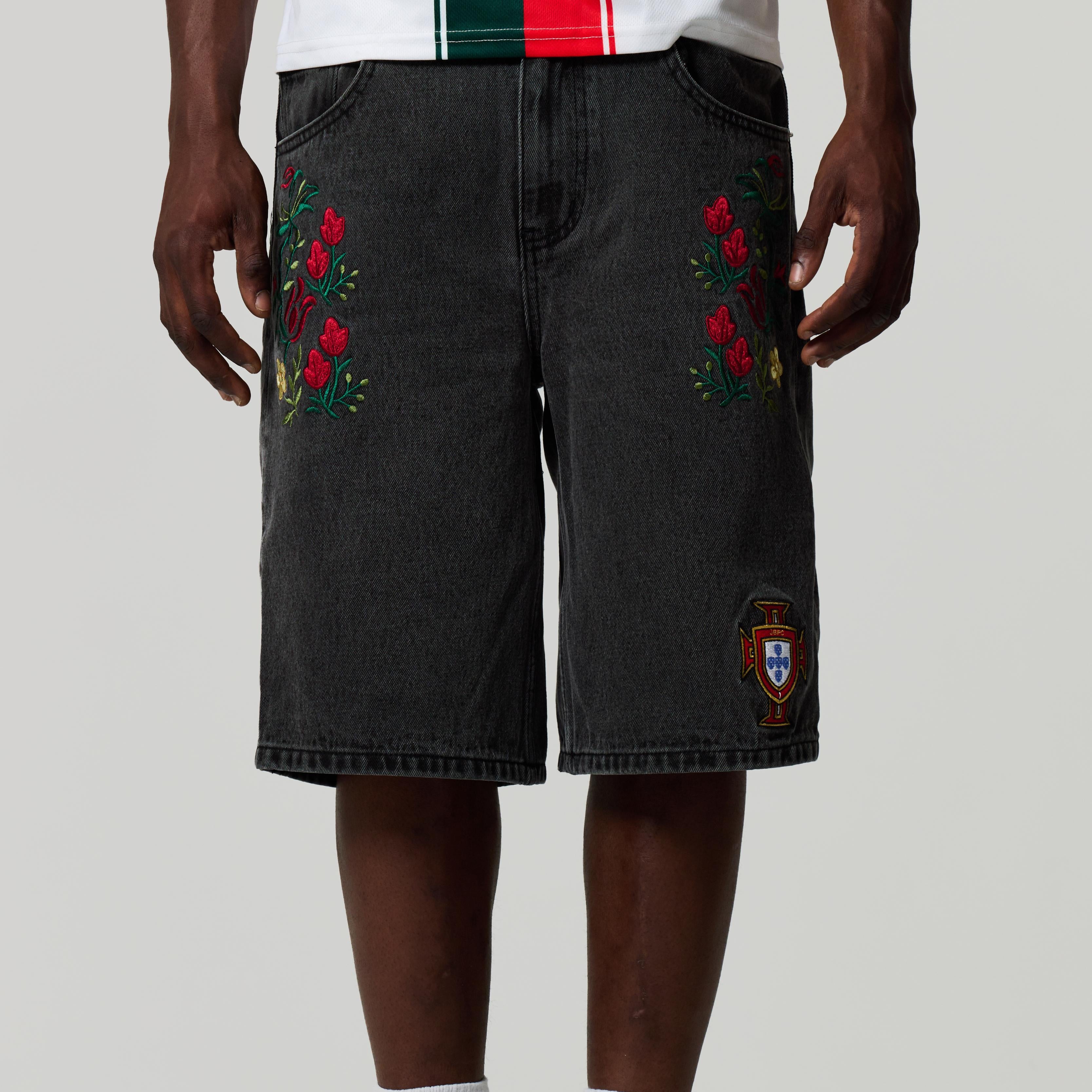 PORTUGAL EMBROIDERED JORTS
